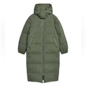 ARKET Long Down Puffer Coat